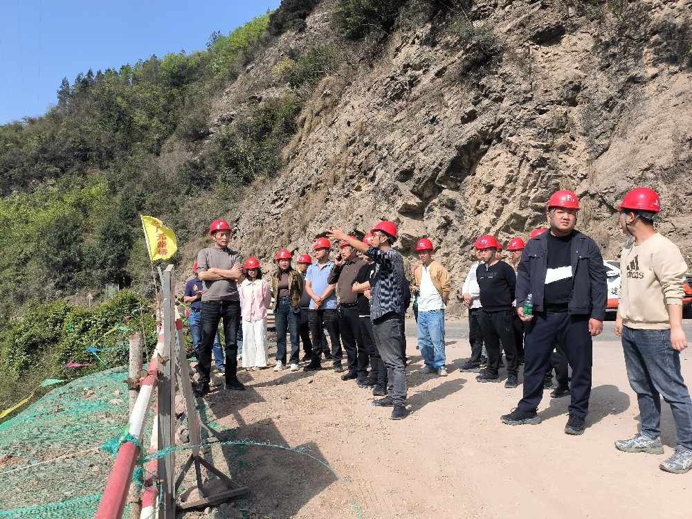 以學(xué)促進(jìn)，向新而行｜路橋集團(tuán)組織開展項(xiàng)目亮點(diǎn)技術(shù)交流研討活動(dòng)