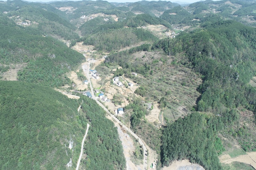 路愈寬，景愈明，可待漫慢行——朝天區(qū)曾家鎮(zhèn)（曾家場鎮(zhèn)至榮樂養(yǎng)生谷）段道路改建工程建設(shè)側(cè)記